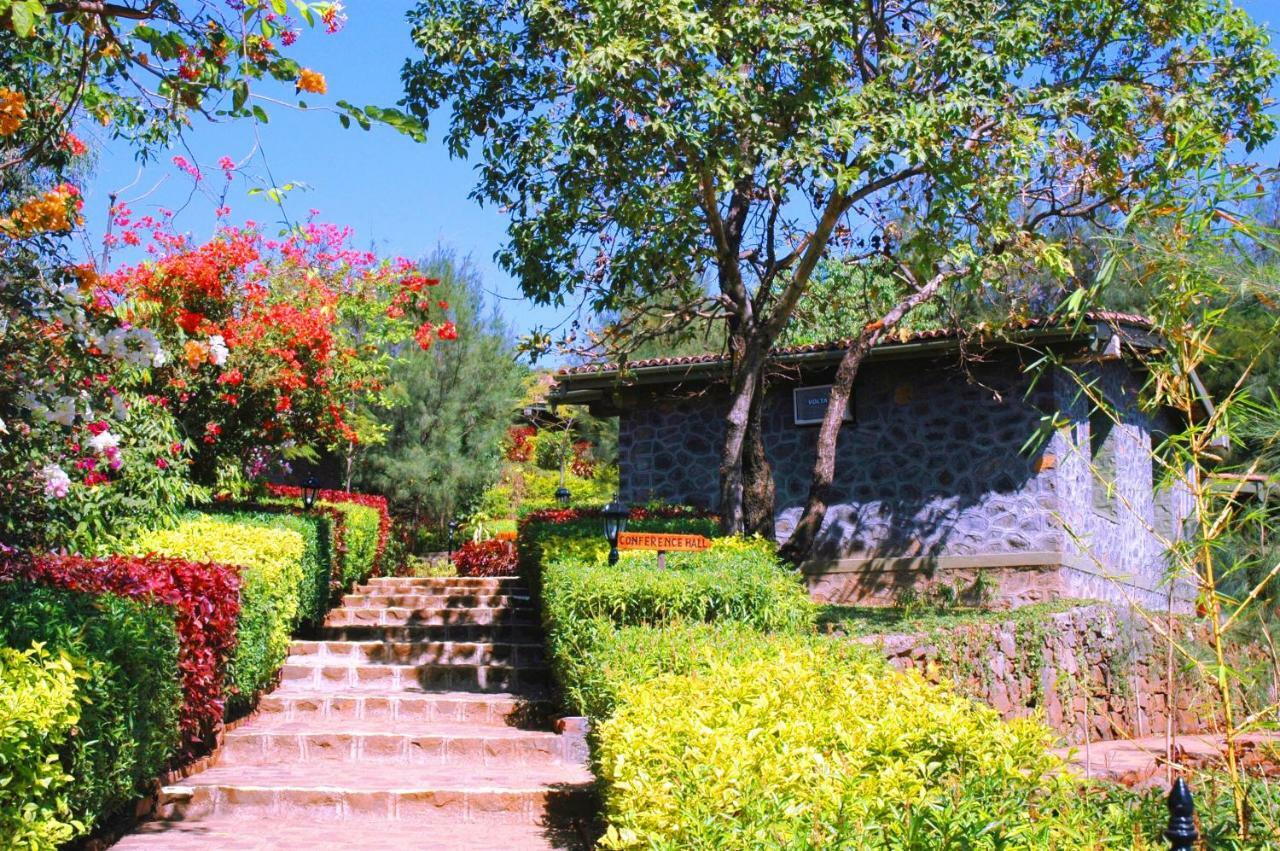 Anandvan Resort Bhandardara Exterior foto